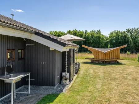 "Ela" - 500m from the Sea