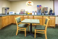 Super 8 by Wyndham Hartford WI Hotels in West Bend