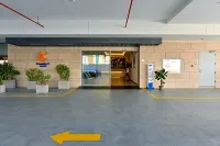 Comfort Hotel Jeddah King Road - Parkering