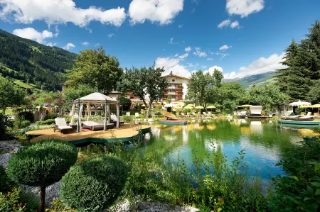 Landgut Zapfenhof Отели рядом с достопримечательностью «Regionalmuseum Zillertal»