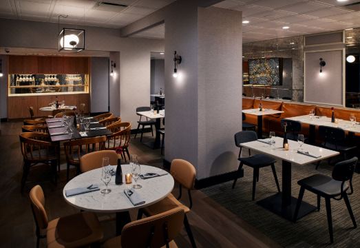 2. 클라릿지 하우스..