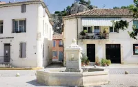 La Casa de Boulbon Hotels in Beaucaire