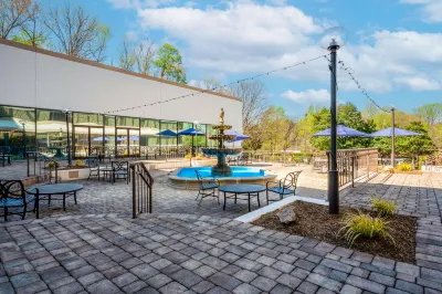 DoubleTree by Hilton South Charlotte Tyvola Hotels in Charlotte