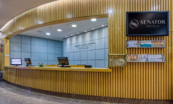 Senator Parque Central