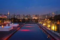Hotel Unique - Pool