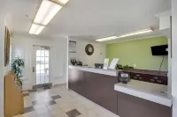 Studio 6 Stafford, TX - Houston - Sugarland Hotels in Stafford