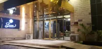Villa Toscana Luxe Hotels near Church Of God Mission Int. Inc. WOJI