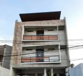 Phoenix Guest House Hotell i Dukuh Kupang