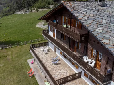 Aigle Hotel dekat Riserva Naturale Côte de Gargantua
