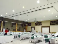 Big Daddy Hotel and Convention Center