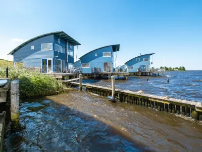 Rietwoning 16 Hotels in 