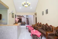 RedDoorz Near Candi Ratu Boko 2