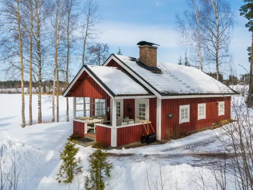 Sepelkyyhky Hotels in Somero