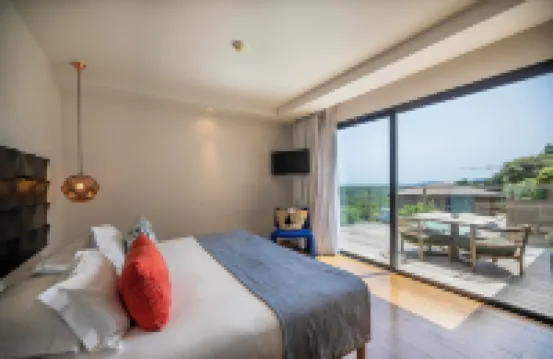 Hôtel Version Maquis Santa Manza