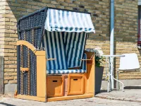 "Ingward" - 750m from the Sea