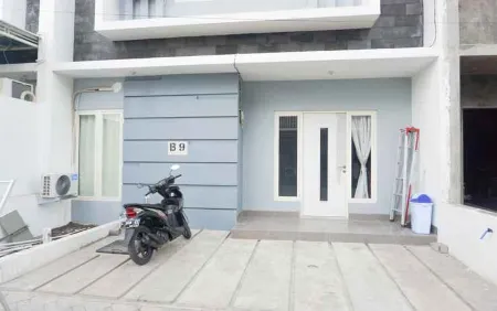 Surabaya Homey Near Juanda Airport Syariah Отели в г. Sedati