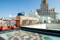 莫內特拉馬德里酒店，希爾頓格芮精選