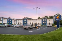 Spark by Hilton Asheville Blue Ridge Parkway - parking