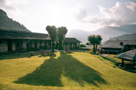 Mountain Lodges of Nepal - Tomijong Отели в г. Lumle
