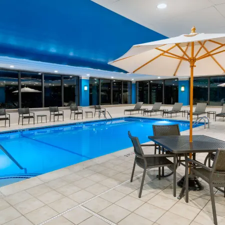 Hampton Inn Hartford-Airport