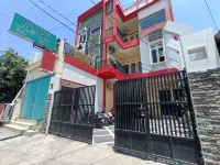 RedDoorz Syariah Near Rumah Sakit Umum Wisata Uit Hotels in Tamalate