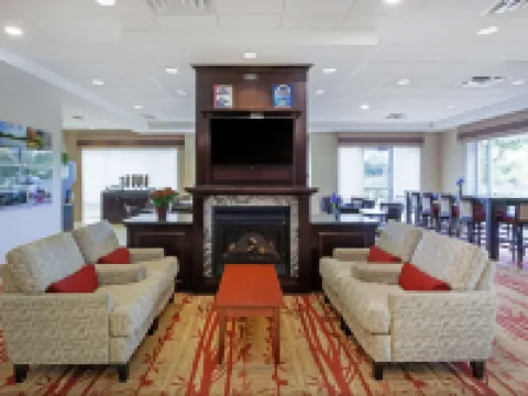 莫斯科克貝斯特韋斯特優質酒店 亨茨維爾酒店