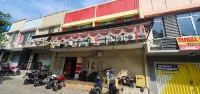 프링곤다니 게스트 하우스 Kauman regency kristal 2 / 85 주변 호텔