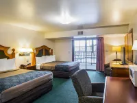 Econo Lodge Hotels in Waupaca