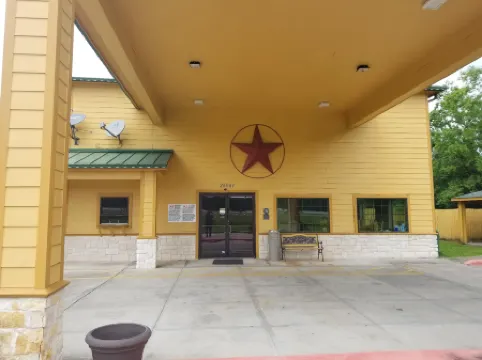 Scottish Inn & Suites