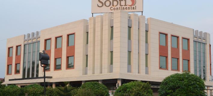 Sobti Continental Bareilly Hotel di Bareilly