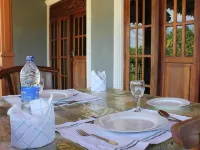 Sinhagiri Villa Hotels near Pidurangala Temple