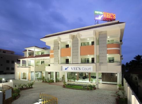 Hotel Vels Court
