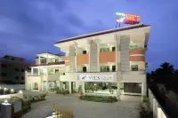 Hotel Vels Court - 3-Star