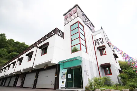 Sacheon Gung Self Check-in Motel