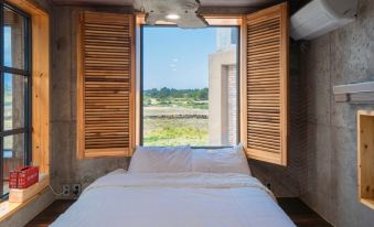 Jeju Miss Mr Pension (Extra Charge for Private Hinoki Tub)