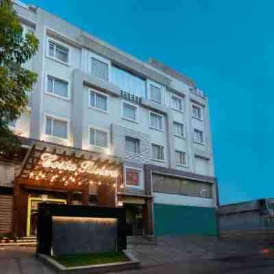 Costa Riviera Hotel Hotel Exterior