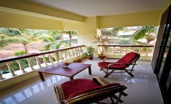 Shanu's Seaside Inn - A Guesthouse, 100 Metres to Candolim Beach