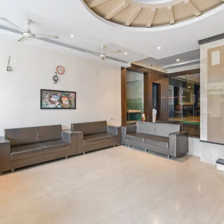 Hotel Maheshwari Avenue