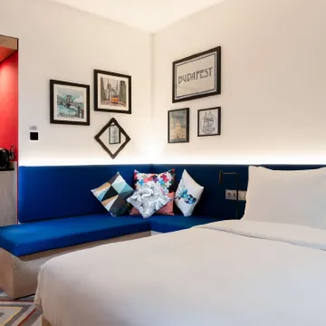 Hampton by Hilton Budapest City Centre Hotels near St. Stephen's Basilica