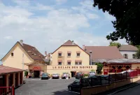 Le Relais des Moines Logis Hôtels à : Villersexel