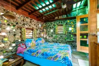 Marks Place Moorea
