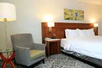 Plaza Hotel Denver Central فنادق في North Washington