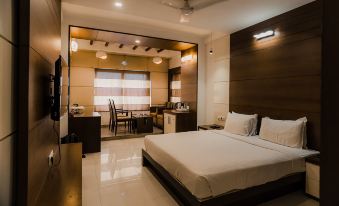 Sea Queen Hotel