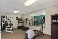 Quality Inn & Suites - Gym