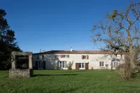 La Bribaudonnière Hotels in Floirac