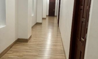 Hùng Oanh hotel - phòng 1 giường đôi
