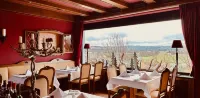 Landhotel Bellevue Hotels in Staufenberg