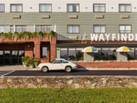 Wayfinder Newport Hotels in Newport County