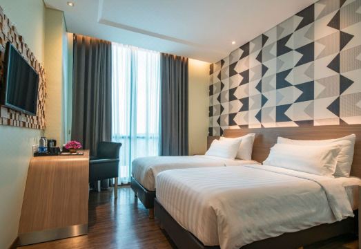 옐로 호텔 하모니 객실