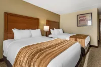 Comfort Inn & Suites Hotels in Triadelphia